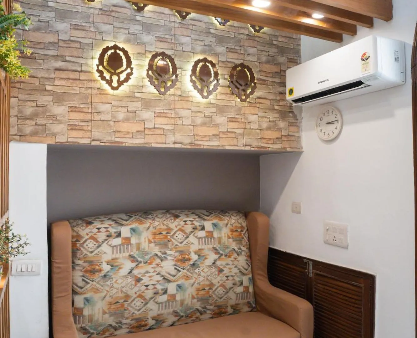 Ahuja Residency Dlf Phase 2 Ξενοδοχείο Γκουργκάον