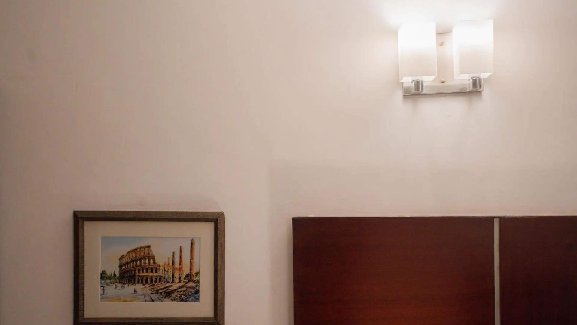Ahuja Residency Dlf Phase 2 Ξενοδοχείο Γκουργκάον
