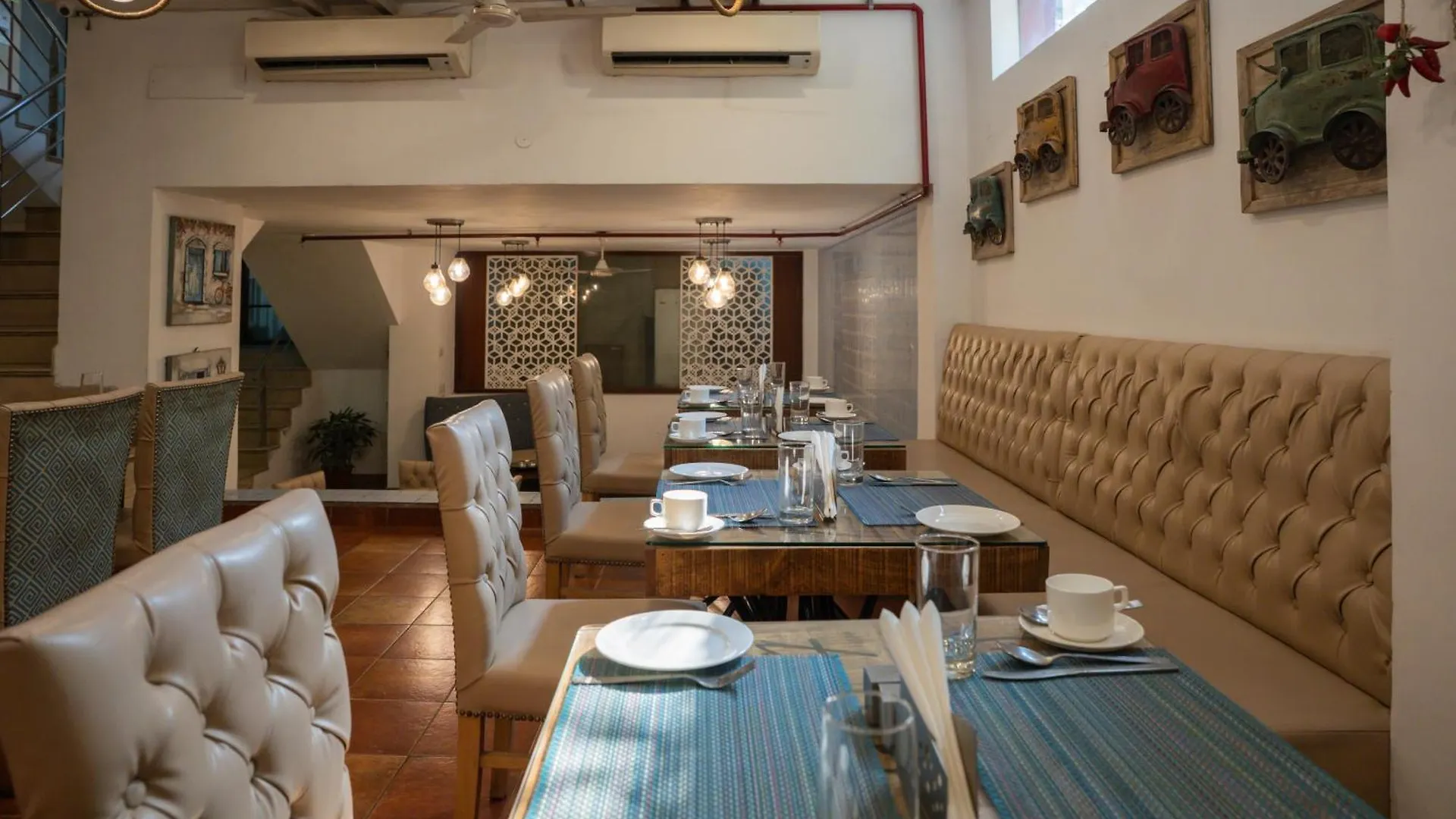 Ahuja Residency Dlf Phase 2 Hotel Gurgaon