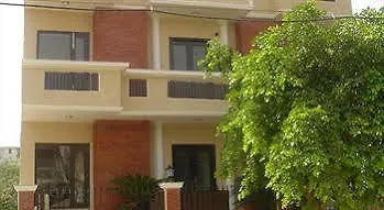 ****  Ahuja Residency Dlf Phase 2 Hotel Gurgaon Indien